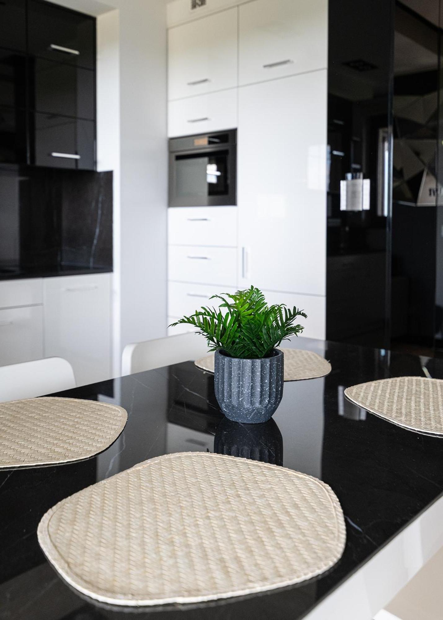Rentplanet - Apartament Pokorna * Warszawa